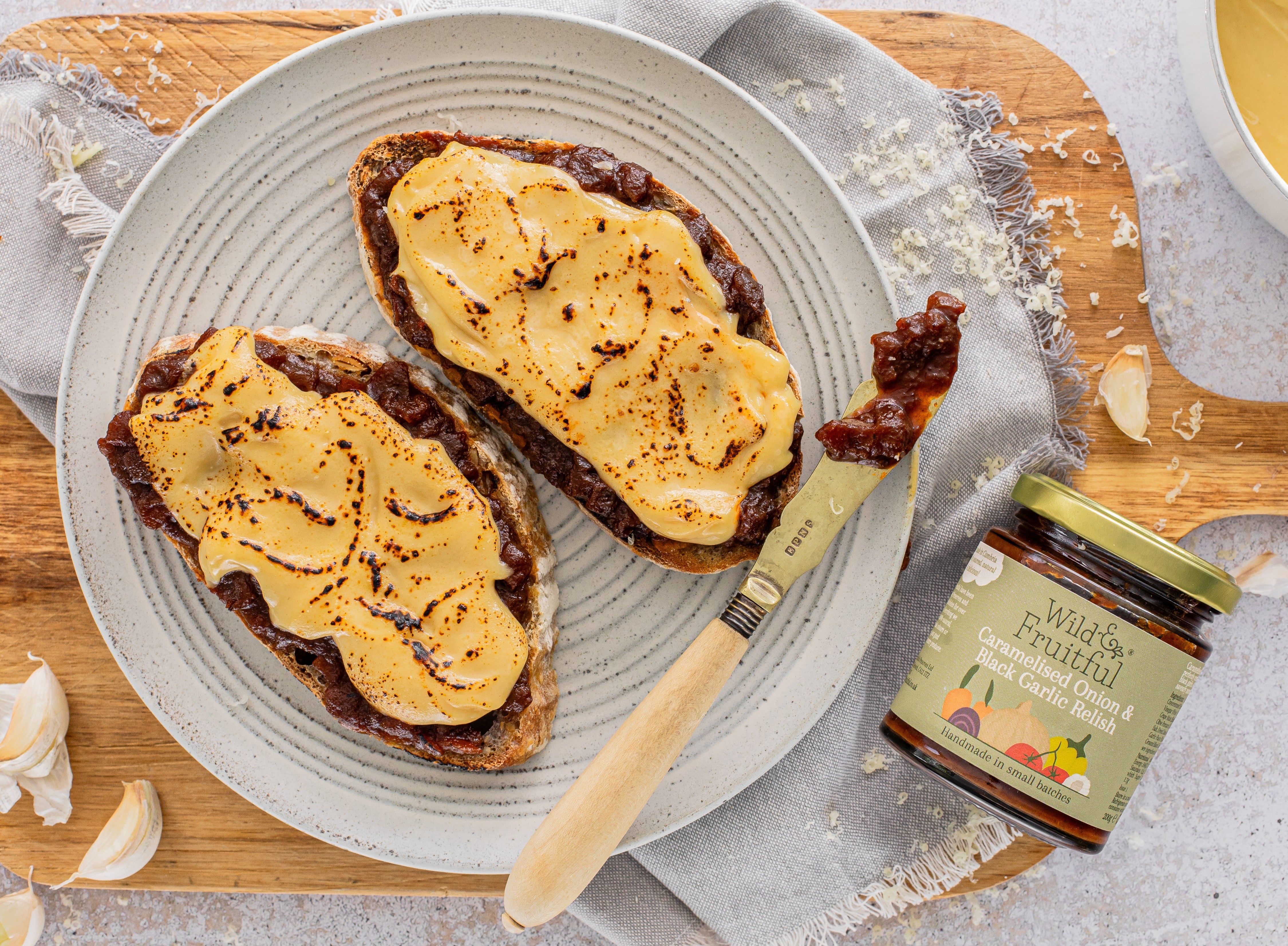 Caramelised Onion & Black Garlic Relish